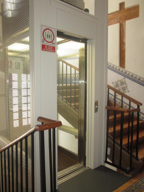 Hostal Pan America Madrid Exteriör bild